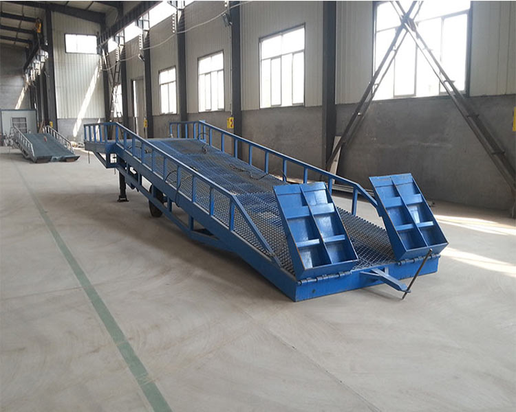 移动式登车桥 移动式登车桥
